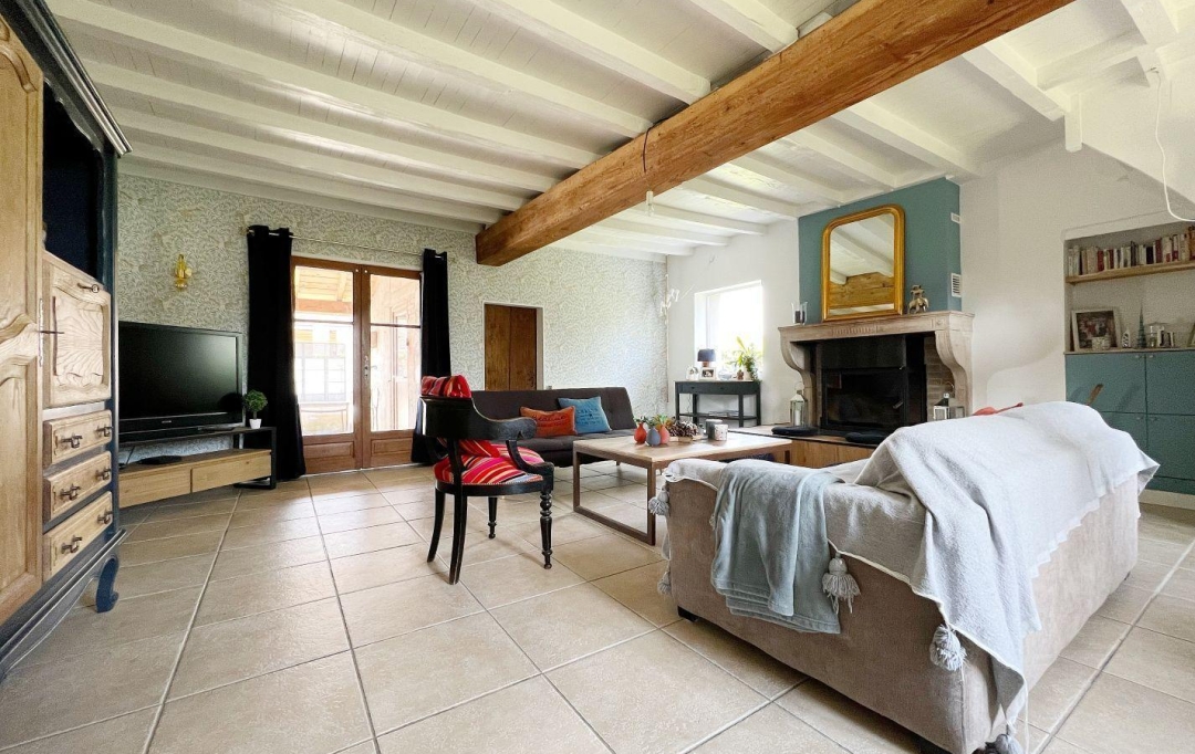 FAMICITY : Maison / Villa | SAINT-GERMAIN-DU-PLAIN (71370) | 312 m2 | 680 000 € 