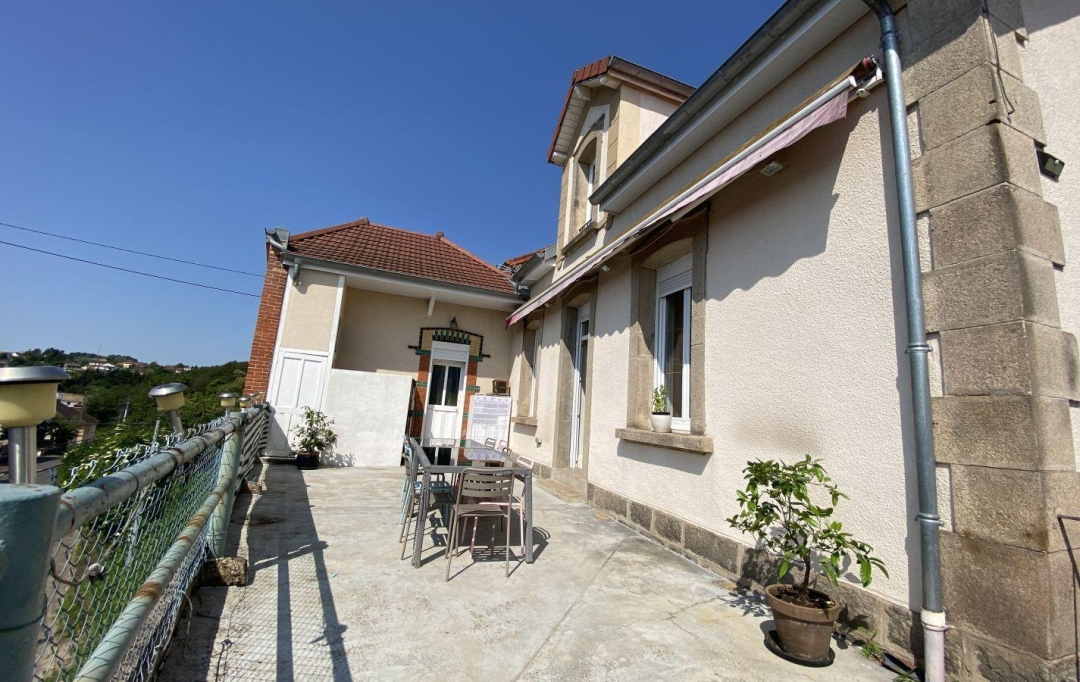 FAMICITY : Maison / Villa | LE CREUSOT (71200) | 132 m2 | 159 000 € 