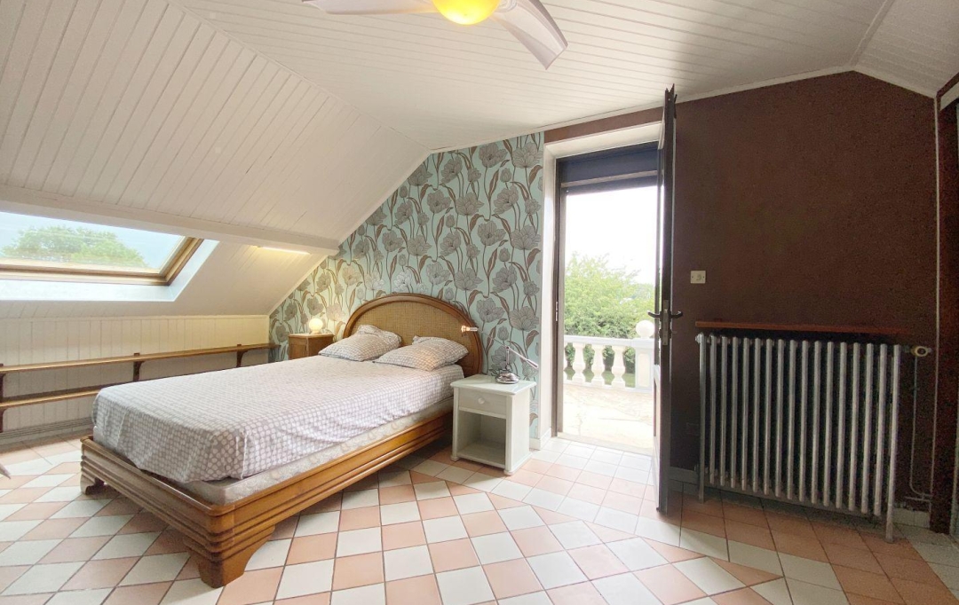 FAMICITY : Maison / Villa | ECUISSES (71210) | 187 m2 | 315 000 € 