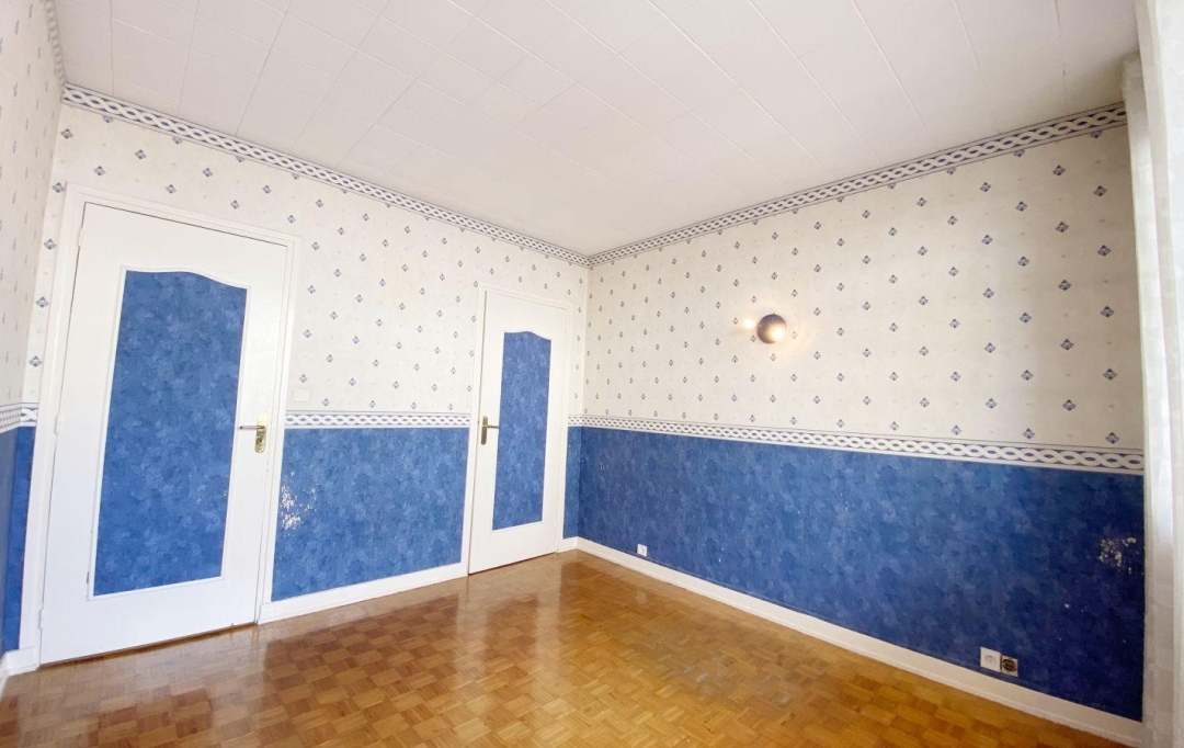 FAMICITY : Appartement | CHALON-SUR-SAONE (71100) | 96 m2 | 99 000 € 
