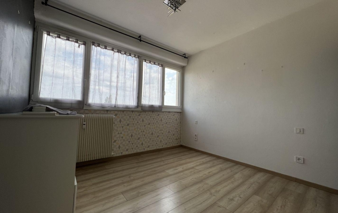 FAMICITY : Appartement | CHALON-SUR-SAONE (71100) | 76 m2 | 89 500 € 