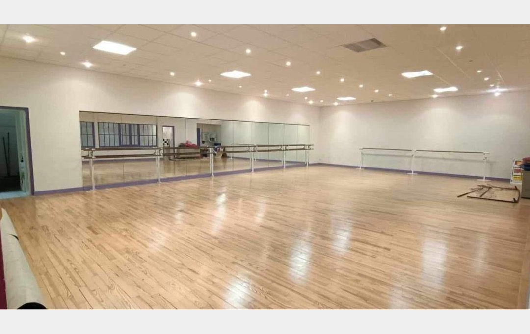 FAMICITY : Local / Bureau | CHALON-SUR-SAONE (71100) | 160 m2 | 100 000 € 
