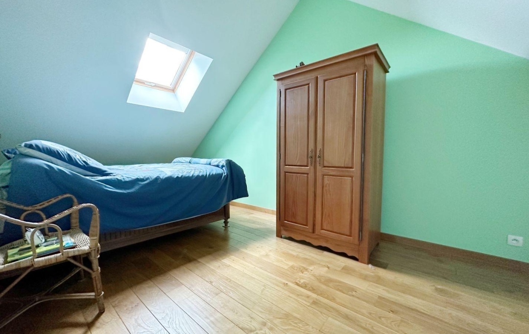 FAMICITY : Maison / Villa | CHATENOY-LE-ROYAL (71880) | 145 m2 | 289 000 € 
