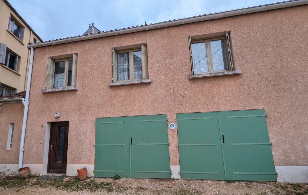 FAMICITY : House | CHALON-SUR-SAONE (71100) | 88 m2 | 164 300 € 