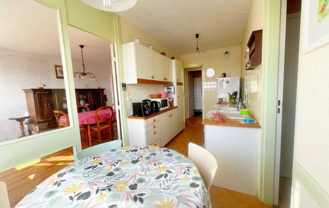 FAMICITY : Appartement | CHALON-SUR-SAONE (71100) | 73 m2 | 79 900 € 