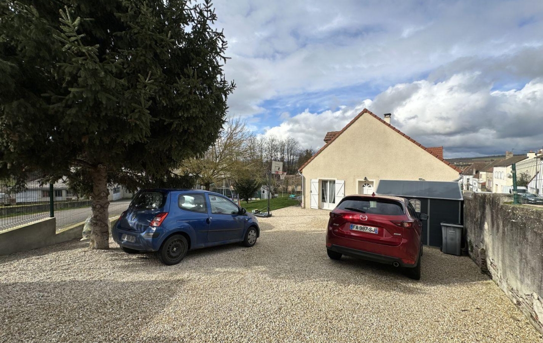 FAMICITY : Maison / Villa | SAINT-LEGER-SUR-DHEUNE (71510) | 129 m2 | 225 000 € 