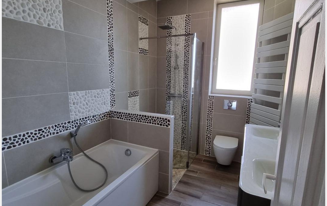 FAMICITY : Maison / Villa | CHALON-SUR-SAONE (71100) | 193 m2 | 349 000 € 