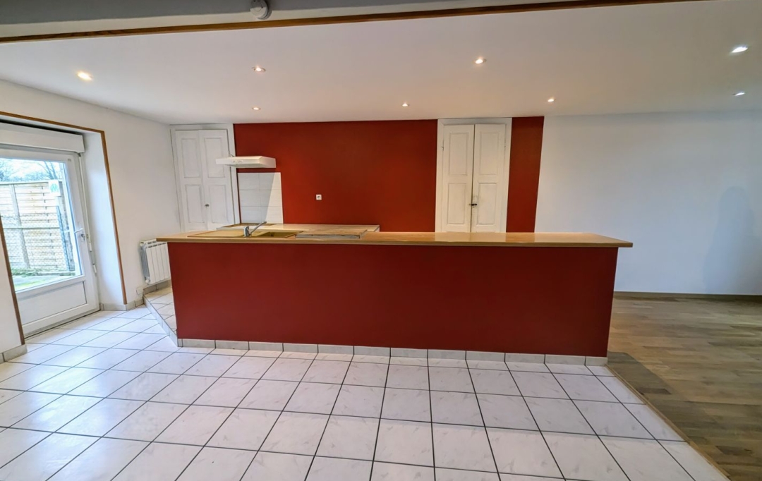 FAMICITY : Maison / Villa | CHALON-SUR-SAONE (71100) | 142 m2 | 156 300 € 