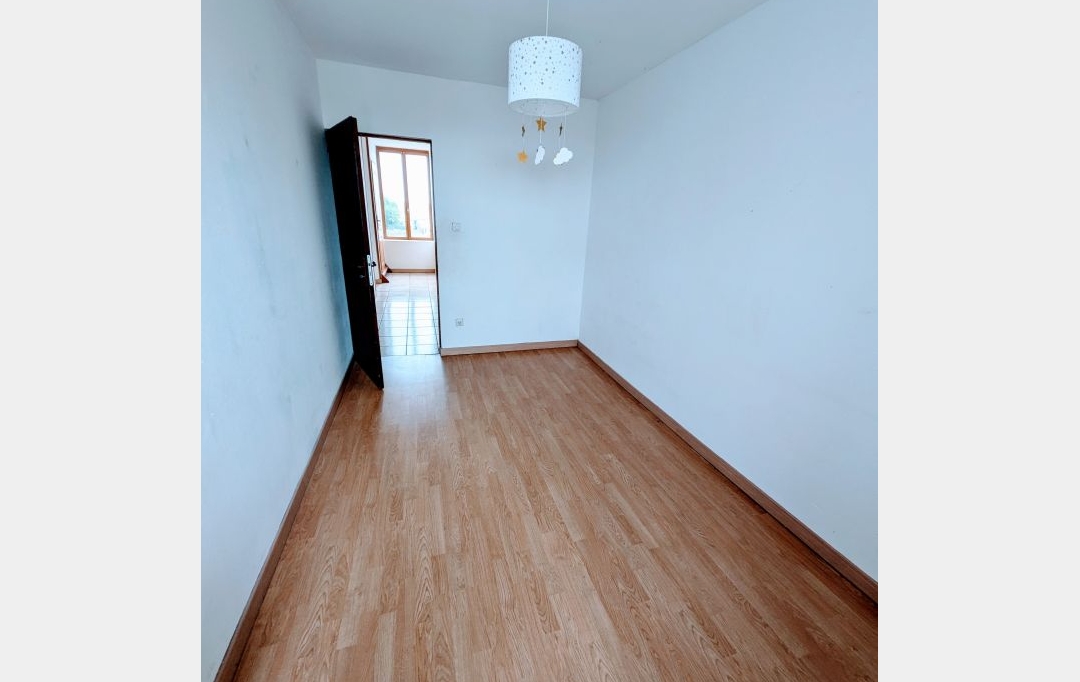FAMICITY : Maison / Villa | CHALON-SUR-SAONE (71100) | 142 m2 | 156 300 € 
