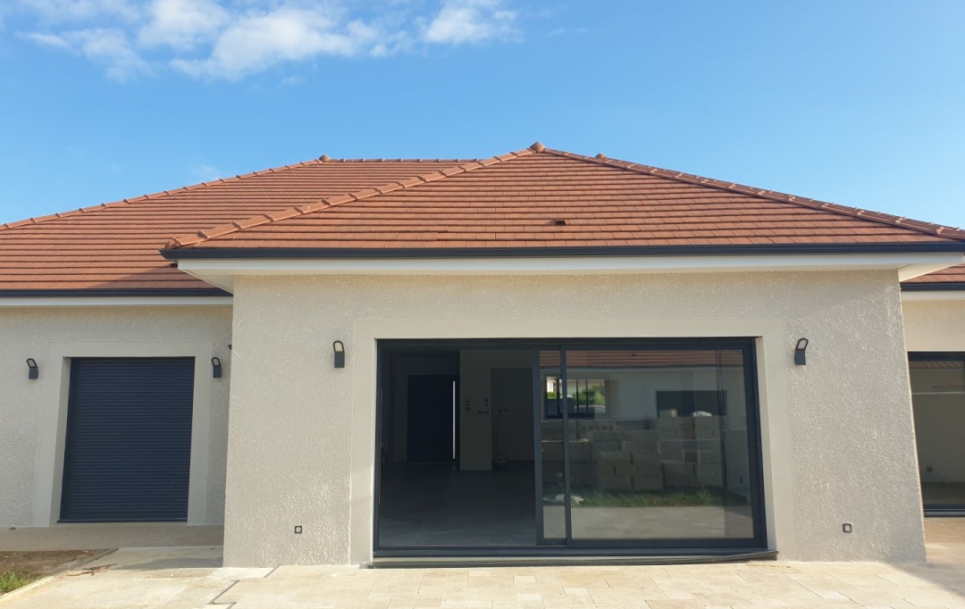 FAMICITY : Maison / Villa | CHATENOY-LE-ROYAL (71880) | 154 m2 | 438 500 € 