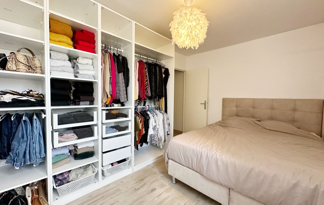 FAMICITY : Appartement | CHALON-SUR-SAONE (71100) | 65 m2 | 81 000 € 