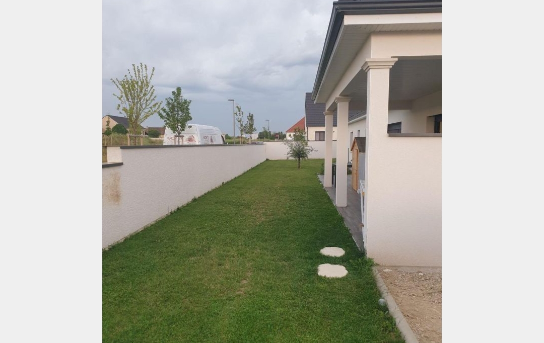 FAMICITY : House | CHALON-SUR-SAONE (71100) | 150 m2 | 359 000 € 