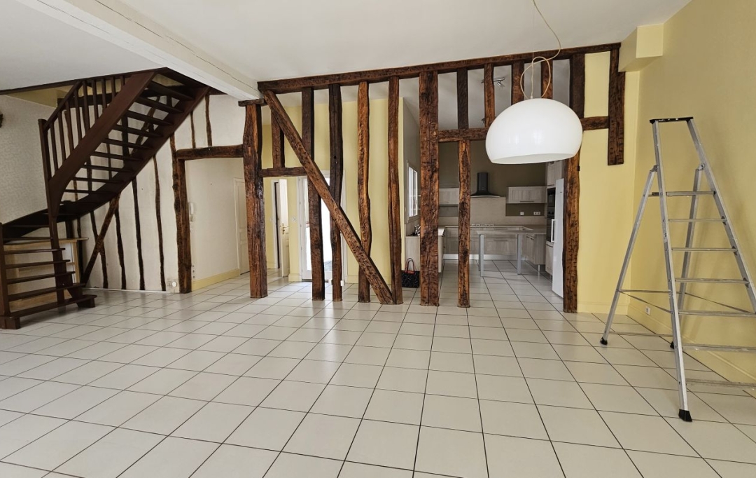 FAMICITY : Appartement | CHALON-SUR-SAONE (71100) | 199 m2 | 422 000 € 