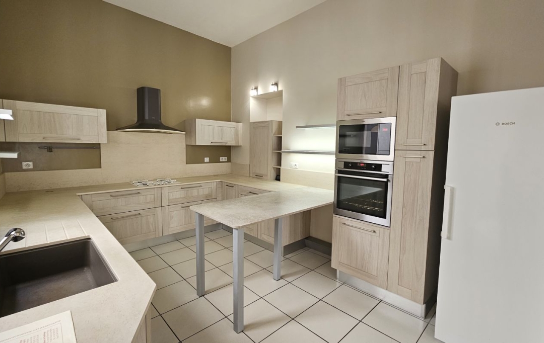 FAMICITY : Appartement | CHALON-SUR-SAONE (71100) | 199 m2 | 422 000 € 