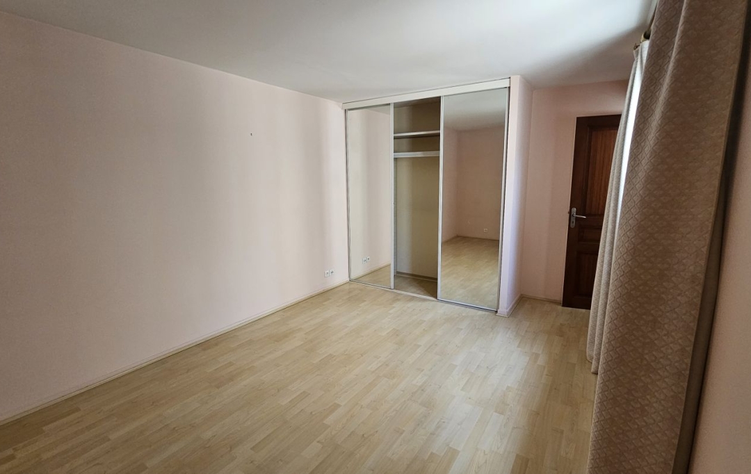 FAMICITY : Appartement | CHALON-SUR-SAONE (71100) | 199 m2 | 422 000 € 