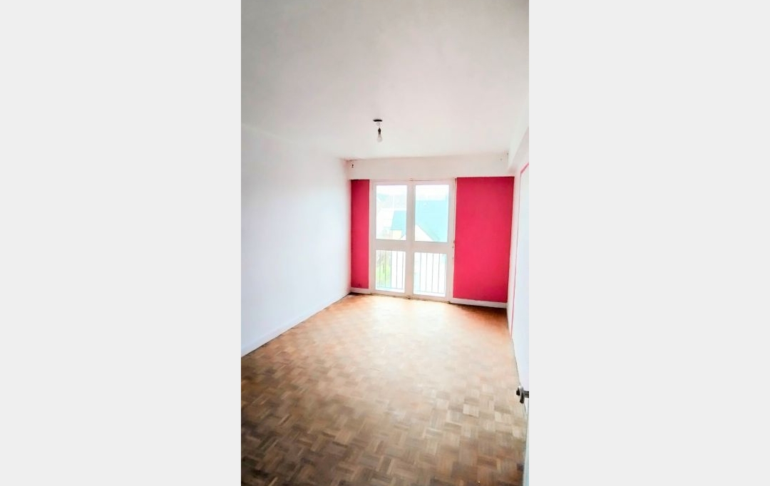 FAMICITY : Maison / Villa | BEAUNE-LA-ROLANDE (45340) | 64 m2 | 82 000 € 