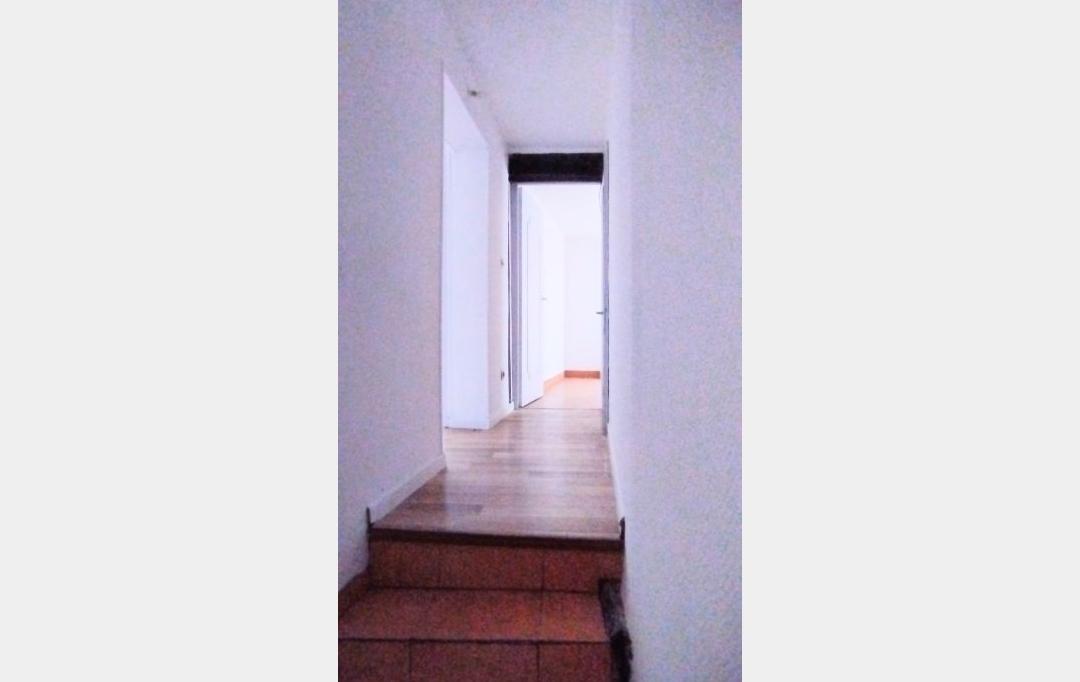 FAMICITY : Maison / Villa | BEAUNE-LA-ROLANDE (45340) | 64 m2 | 82 000 € 