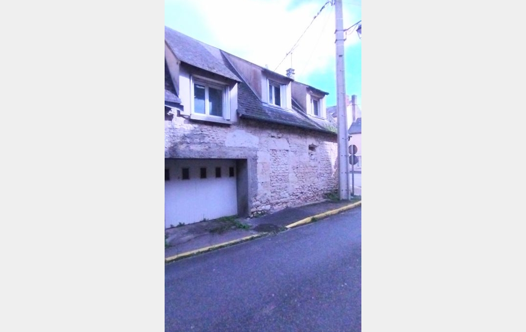 FAMICITY : Maison / Villa | BEAUNE-LA-ROLANDE (45340) | 64 m2 | 82 000 € 