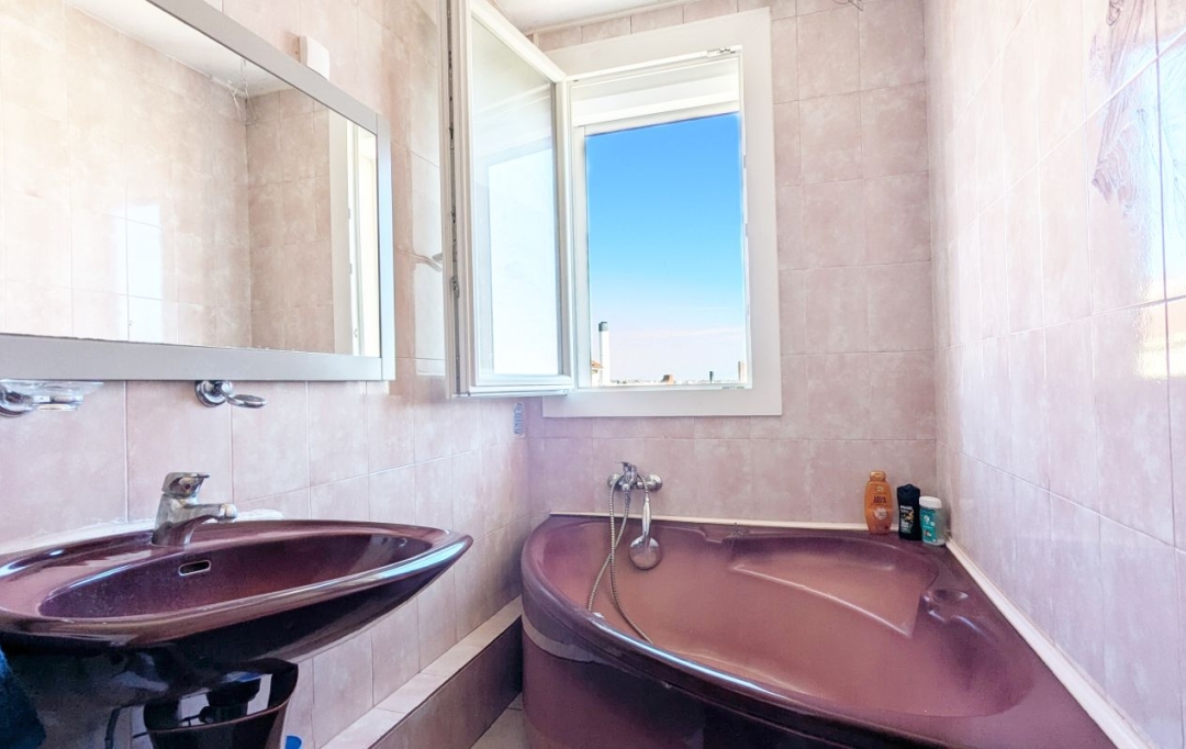 FAMICITY : Appartement | CHENOVE (21300) | 86 m2 | 119 500 € 