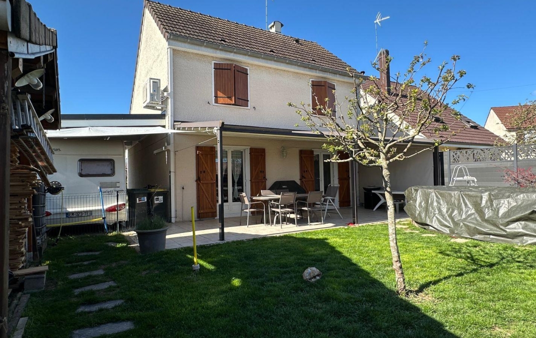 FAMICITY : Maison / Villa | CHAMPFORGEUIL (71530) | 88 m2 | 195 000 € 