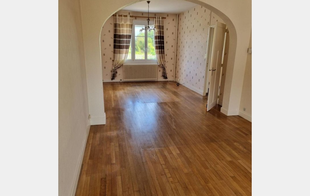 FAMICITY : Maison / Villa | VERDUN-SUR-LE-DOUBS (71350) | 121 m2 | 189 000 € 