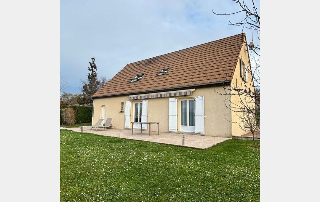 FAMICITY : Maison / Villa | MERCUREY (71640) | 126 m2 | 259 000 € 