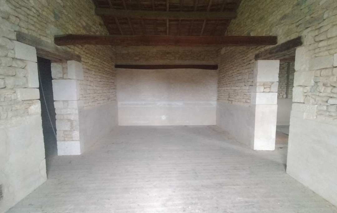 FAMICITY : Maison / Villa | SAINT-PIERRE-LE-VIEUX (85420) | 185 m2 | 142 500 € 