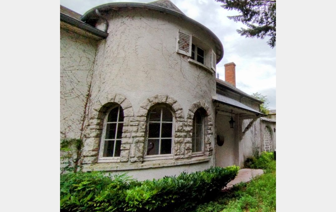 FAMICITY : Immeuble | PITHIVIERS (45300) | 480 m2 | 525 000 € 