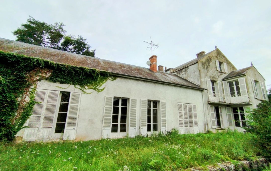 FAMICITY : Immeuble | PITHIVIERS (45300) | 480 m2 | 525 000 € 