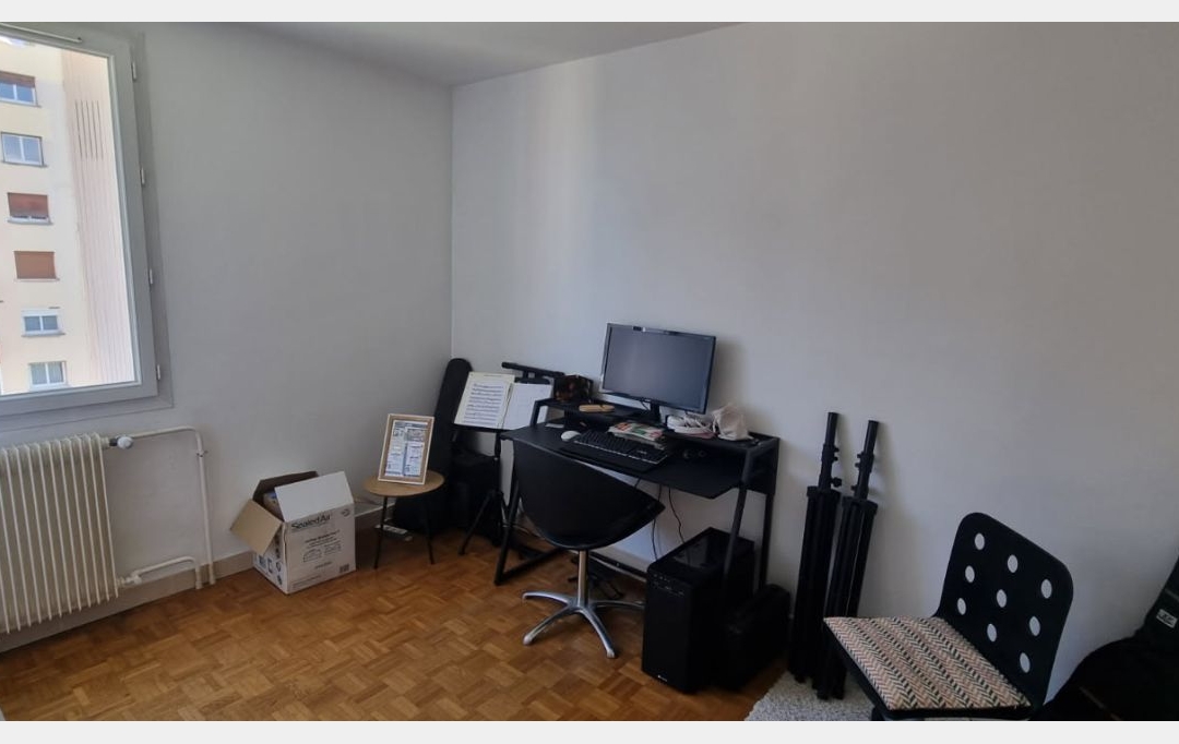 FAMICITY : Appartement | CHALON-SUR-SAONE (71100) | 58 m2 | 78 000 € 