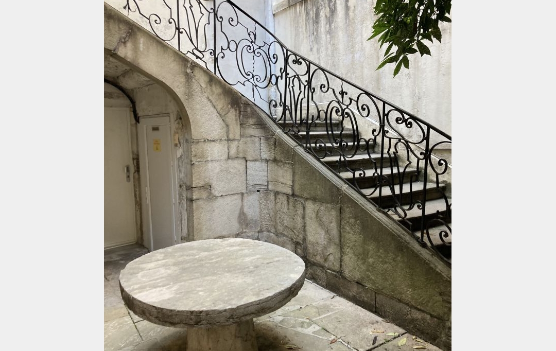 FAMICITY : Apartment | LONS-LE-SAUNIER (39000) | 106 m2 | 209 500 € 