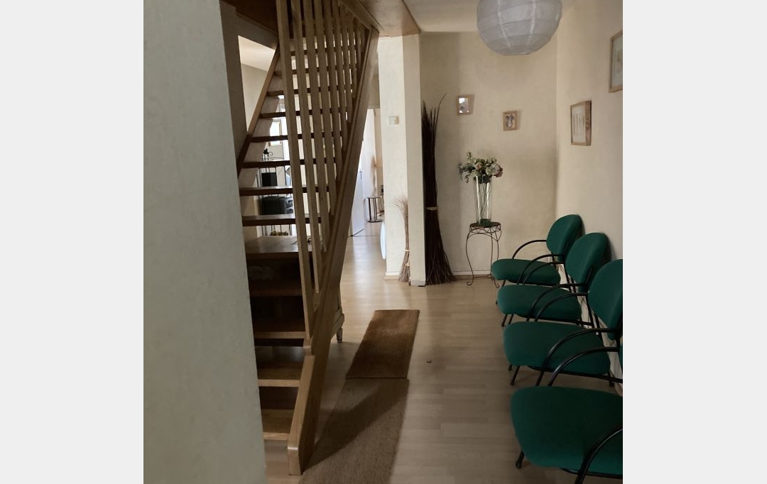 FAMICITY : Apartment | LONS-LE-SAUNIER (39000) | 106 m2 | 209 500 € 