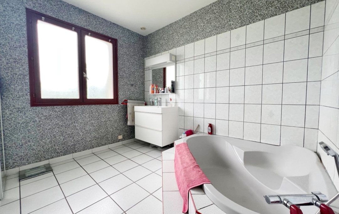 FAMICITY : Maison / Villa | CHALON-SUR-SAONE (71100) | 138 m2 | 292 000 € 