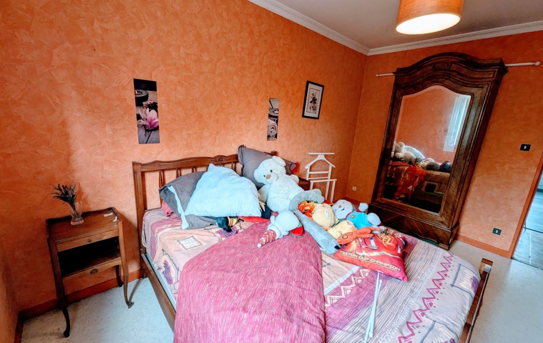 FAMICITY : Appartement | CHALON-SUR-SAONE (71100) | 80 m2 | 76 300 € 