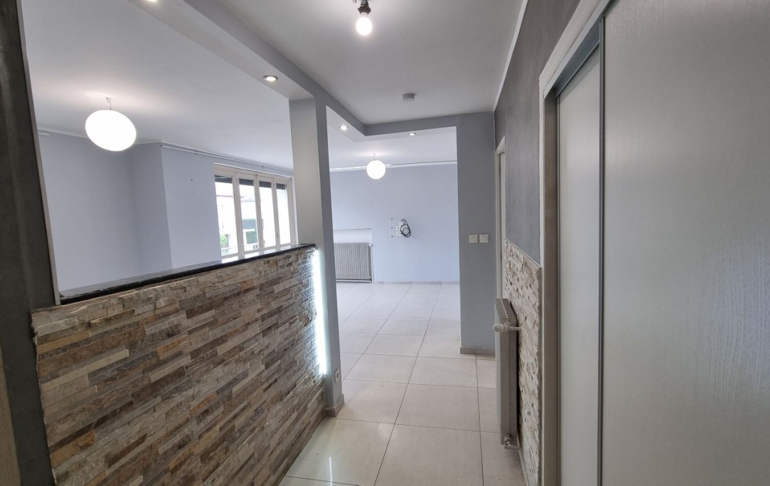 FAMICITY : Maison / Villa | CHALON-SUR-SAONE (71100) | 80 m2 | 185 000 € 