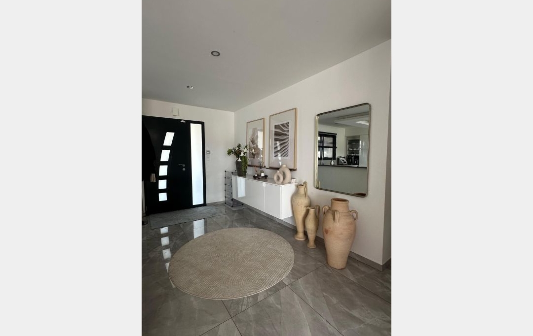 FAMICITY : Maison / Villa | FARGES-LES-CHALON (71150) | 149 m2 | 420 000 € 