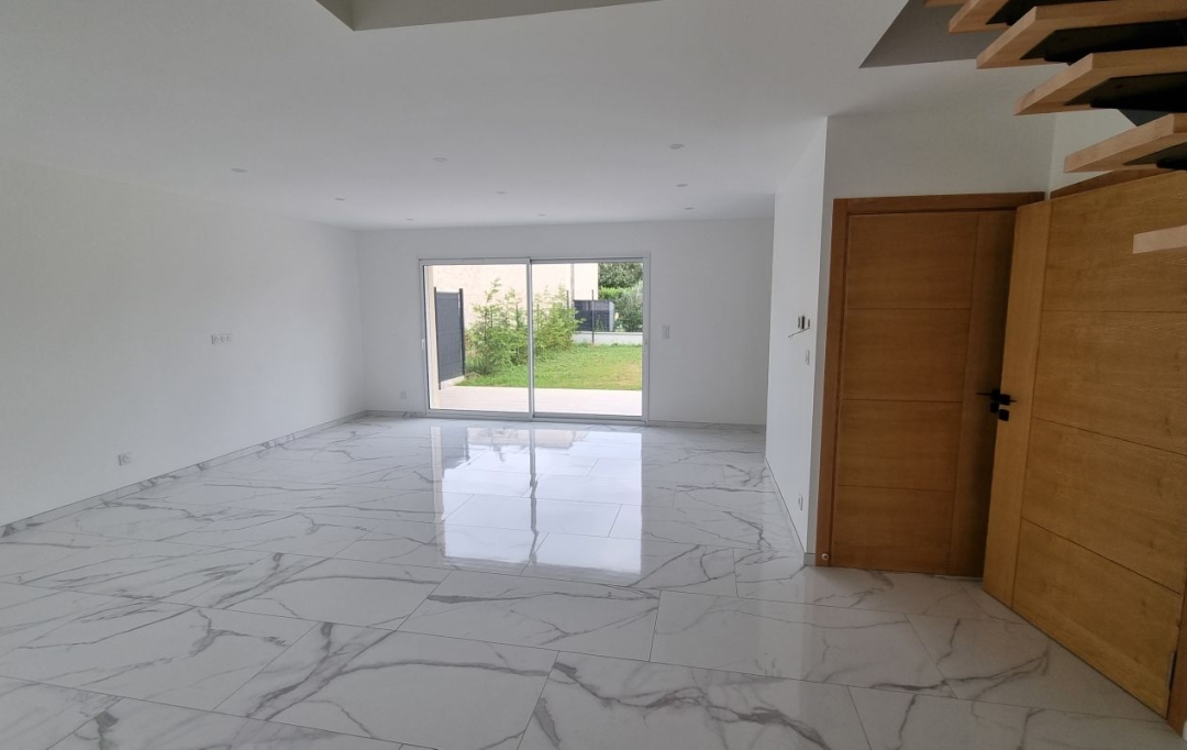 FAMICITY : House | CHALON-SUR-SAONE (71100) | 105 m2 | 255 000 € 
