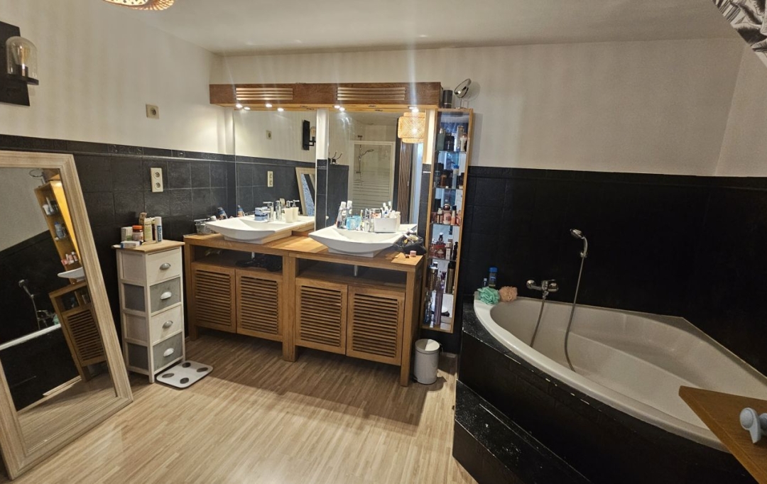 FAMICITY : Appartement | CHALON-SUR-SAONE (71100) | 164 m2 | 308 000 € 
