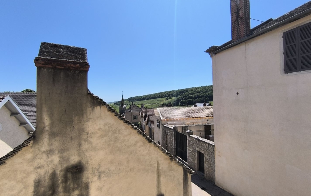 FAMICITY : House | NUITS-SAINT-GEORGES (21700) | 90 m2 | 215 000 € 