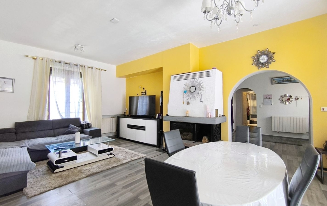 FAMICITY : House | MONTCEAU-LES-MINES (71300) | 116 m2 | 134 900 € 