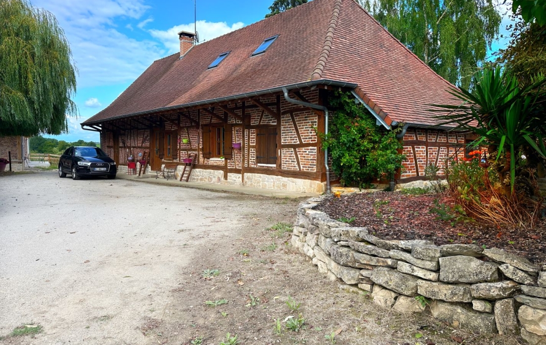 FAMICITY : Maison / Villa | LESSARD-EN-BRESSE (71440) | 155 m2 | 499 000 € 