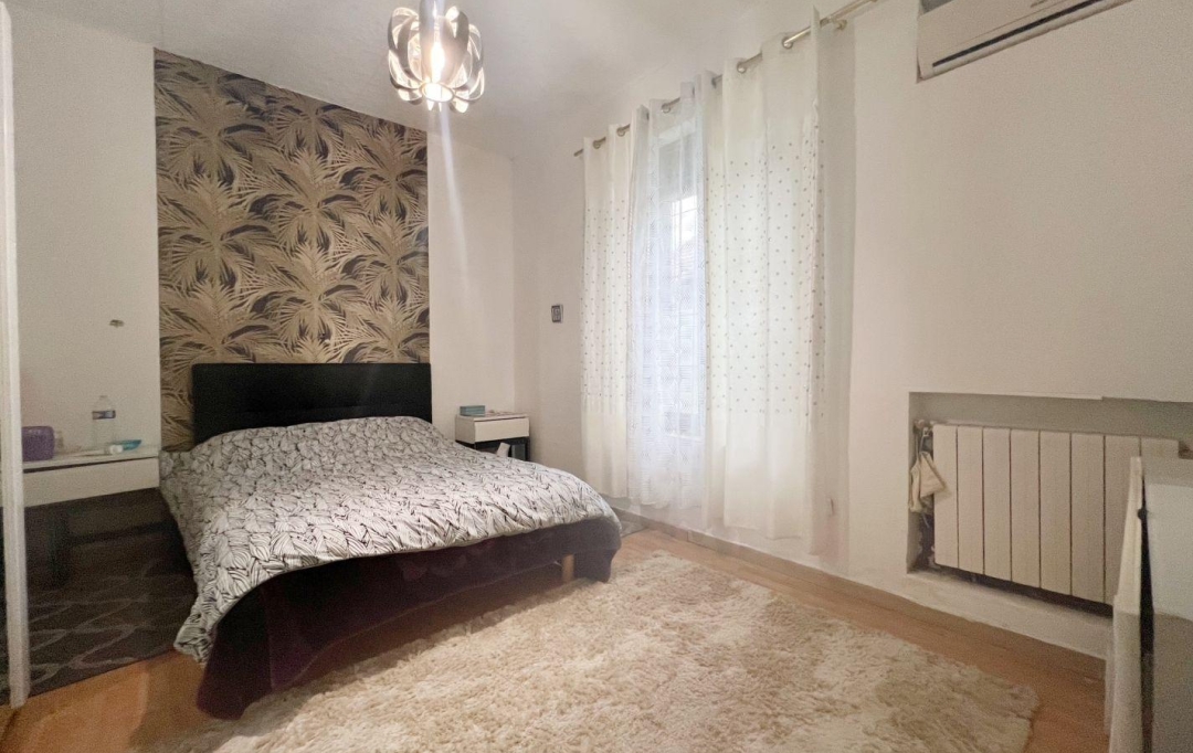 FAMICITY : House | MONTCEAU-LES-MINES (71300) | 115 m2 | 124 900 € 