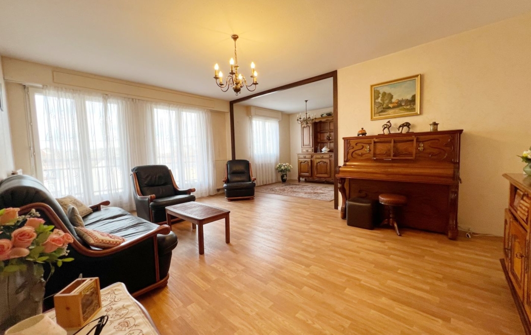 FAMICITY : Appartement | MONTCEAU-LES-MINES (71300) | 87 m2 | 78 500 € 