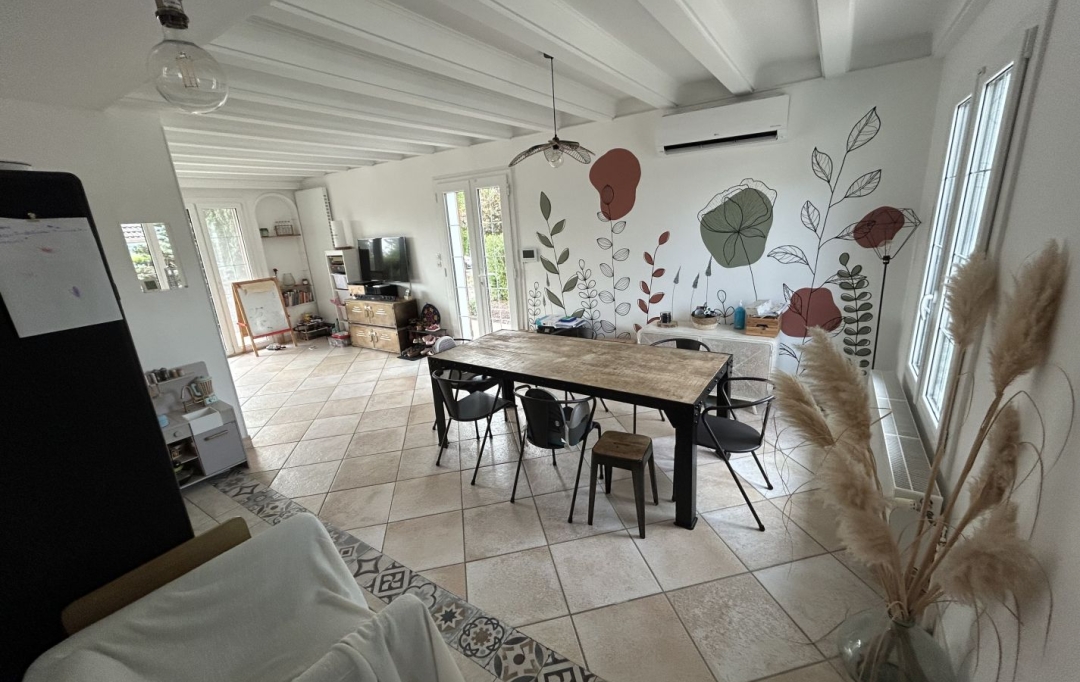 FAMICITY : Maison / Villa | COUCHEY (21160) | 120 m2 | 380 000 € 