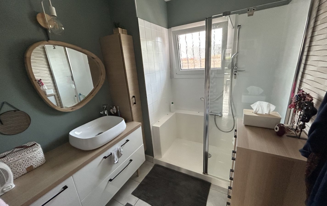 FAMICITY : Maison / Villa | COUCHEY (21160) | 120 m2 | 380 000 € 