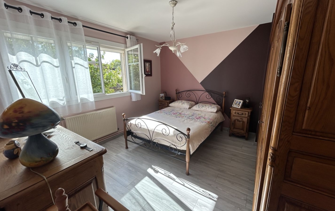 FAMICITY : Maison / Villa | LONGVIC (21600) | 95 m2 | 285 000 € 