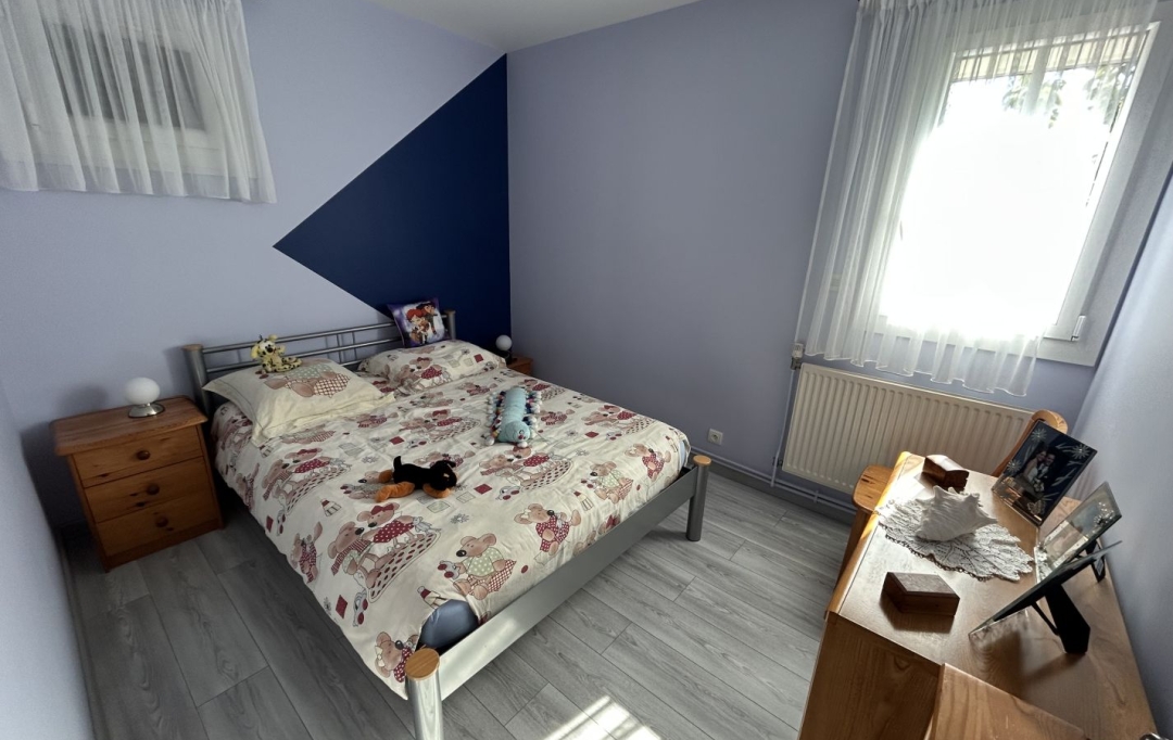 FAMICITY : Maison / Villa | LONGVIC (21600) | 95 m2 | 285 000 € 
