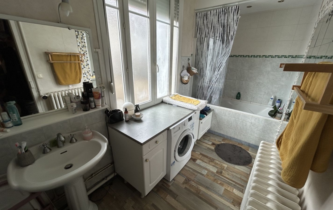 FAMICITY : Appartement | DIJON (21000) | 83 m2 | 220 000 € 