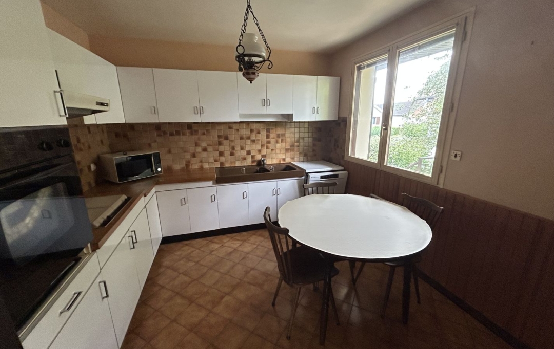 FAMICITY : Maison / Villa | DIJON (21000) | 100 m2 | 320 000 € 
