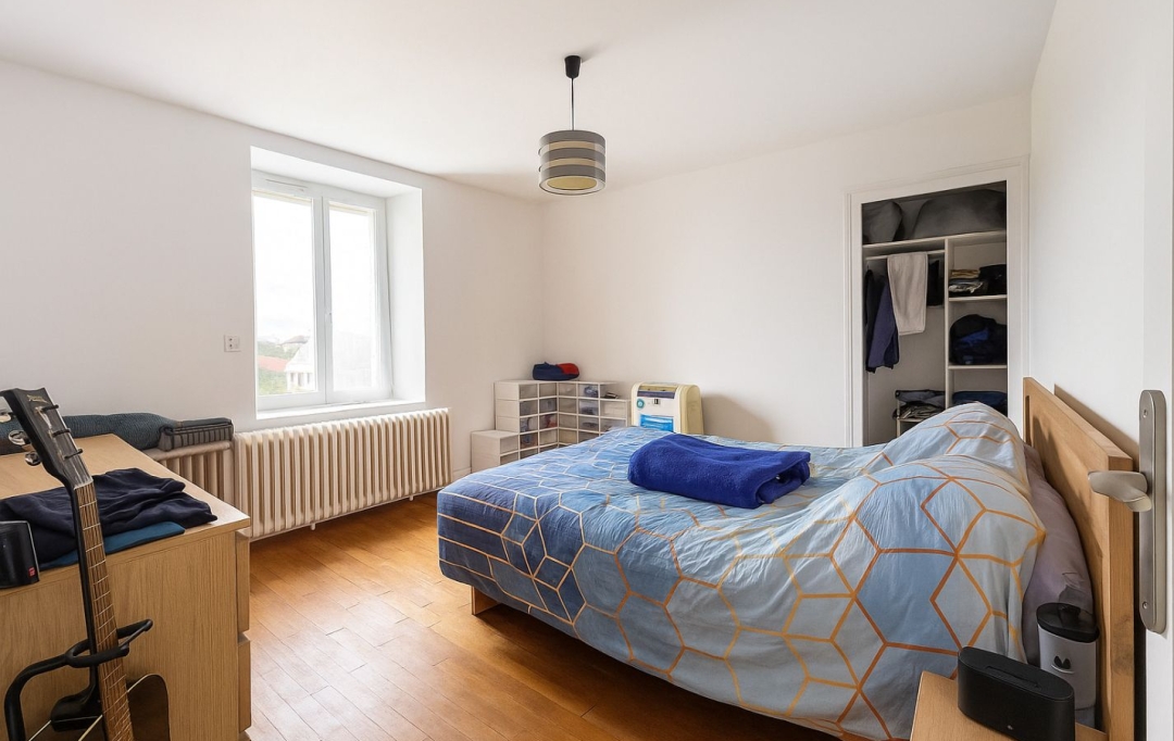 FAMICITY : House | SAINT-VALLIER (71230) | 102 m2 | 183 000 € 